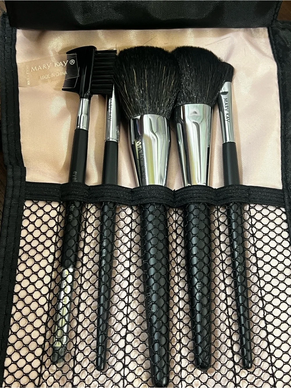 Mary Kay Black Makeup Brush Collection Roll Bag, Toiletry Bag, Mirror never used